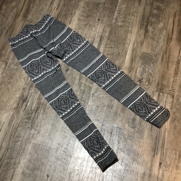 Women’s Garage Leggings - Picture 3 of 3